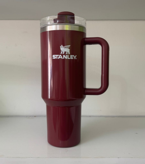 Stanley 40 oz Guinda